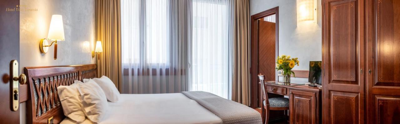 Hotel Villa Venezia غرادو المظهر الخارجي الصورة