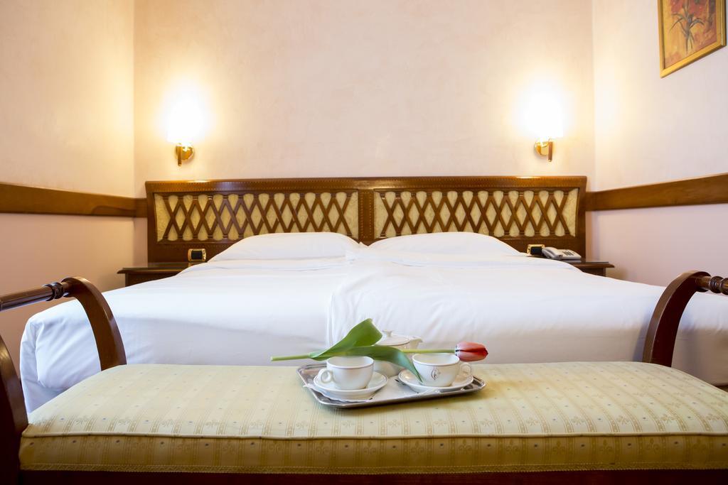 Hotel Villa Venezia غرادو المظهر الخارجي الصورة