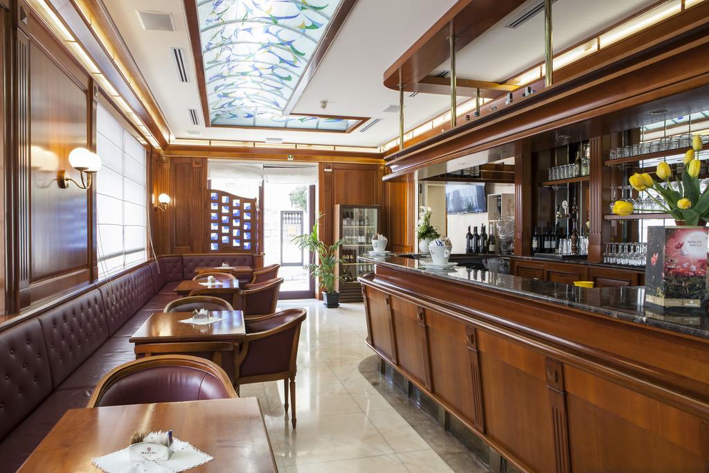 Hotel Villa Venezia غرادو المظهر الخارجي الصورة